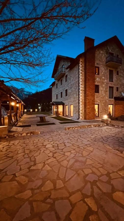Hotel Margjeka Valbone Zewnętrze zdjęcie